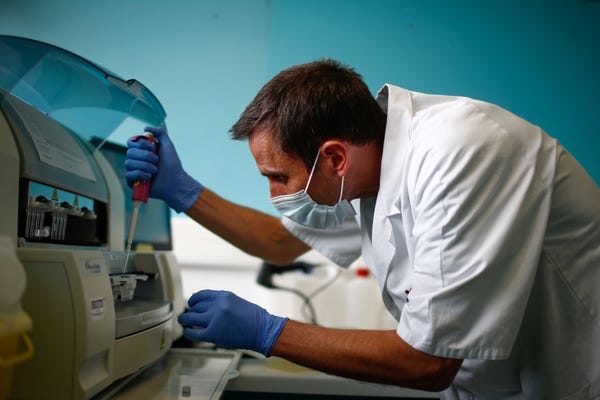 Click to enlarge Lab technician