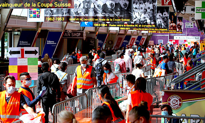 Click to enlarge Queue 2