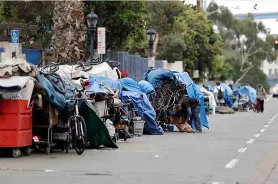 Click to enlarge homeless in california