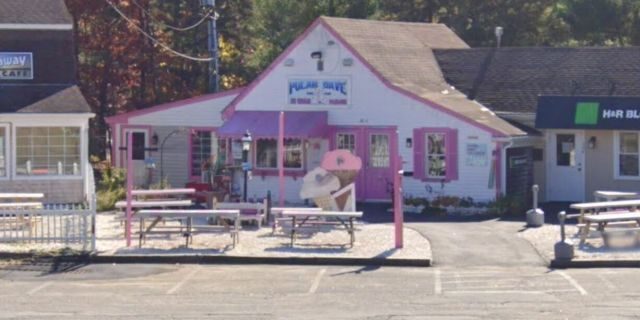 Polar Cave Ice Cream Parlour