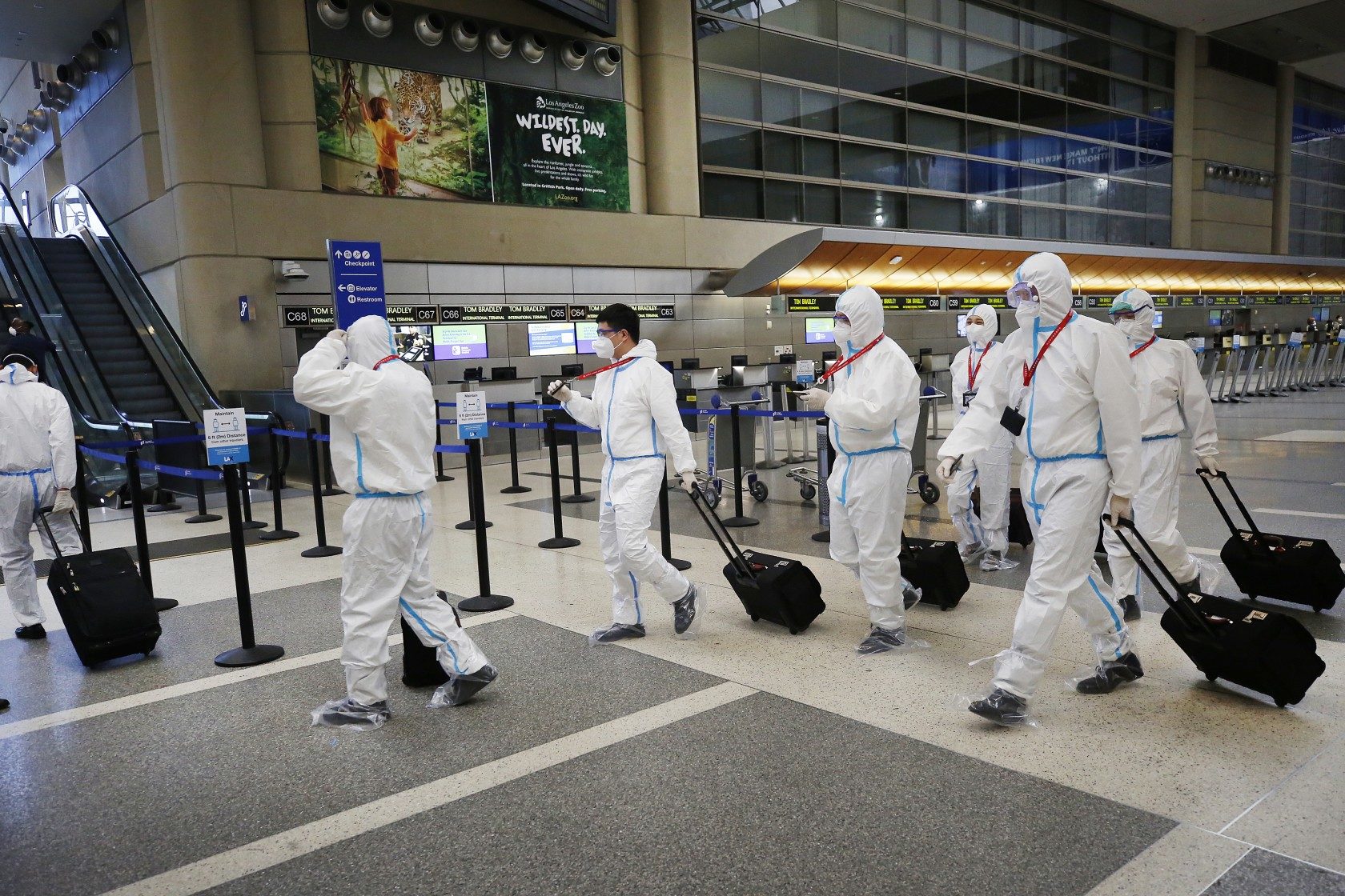 flight crew LAX coronavirus