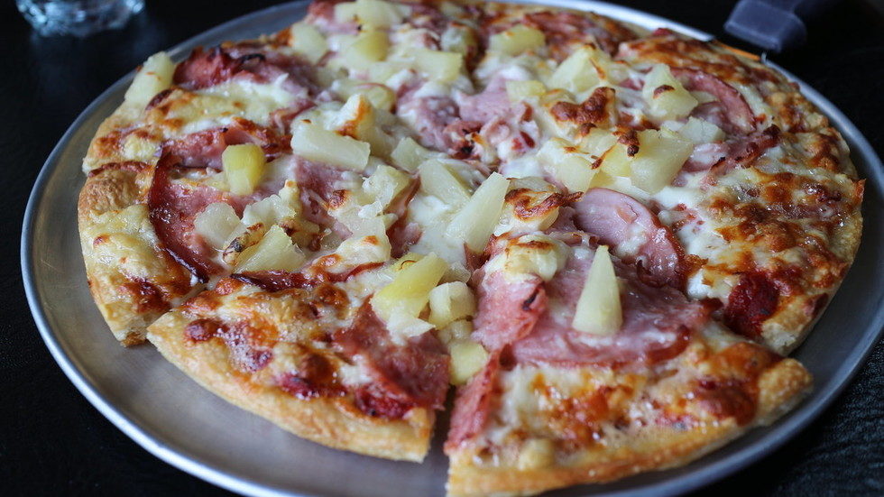 Click to enlarge pineapple pizza