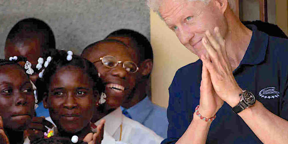 Bill Clinton/Haiti kids