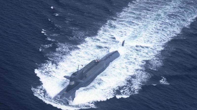 Click to enlarge A nuclear-powered Chinese submarine