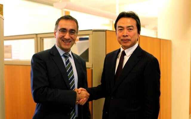 Click to enlarge Chinese Ambassador Israel Du Wei Gilad Cohen