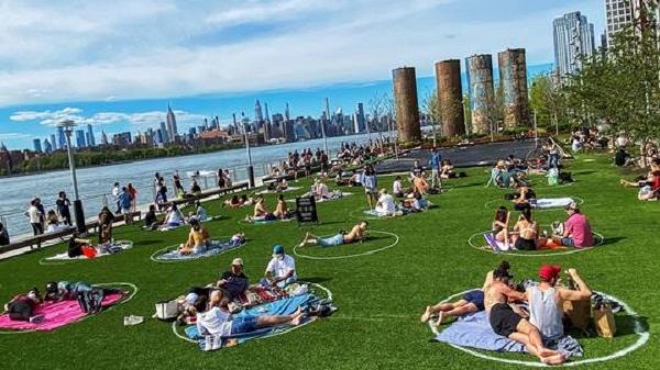Social distancing in Domino Park, NYC