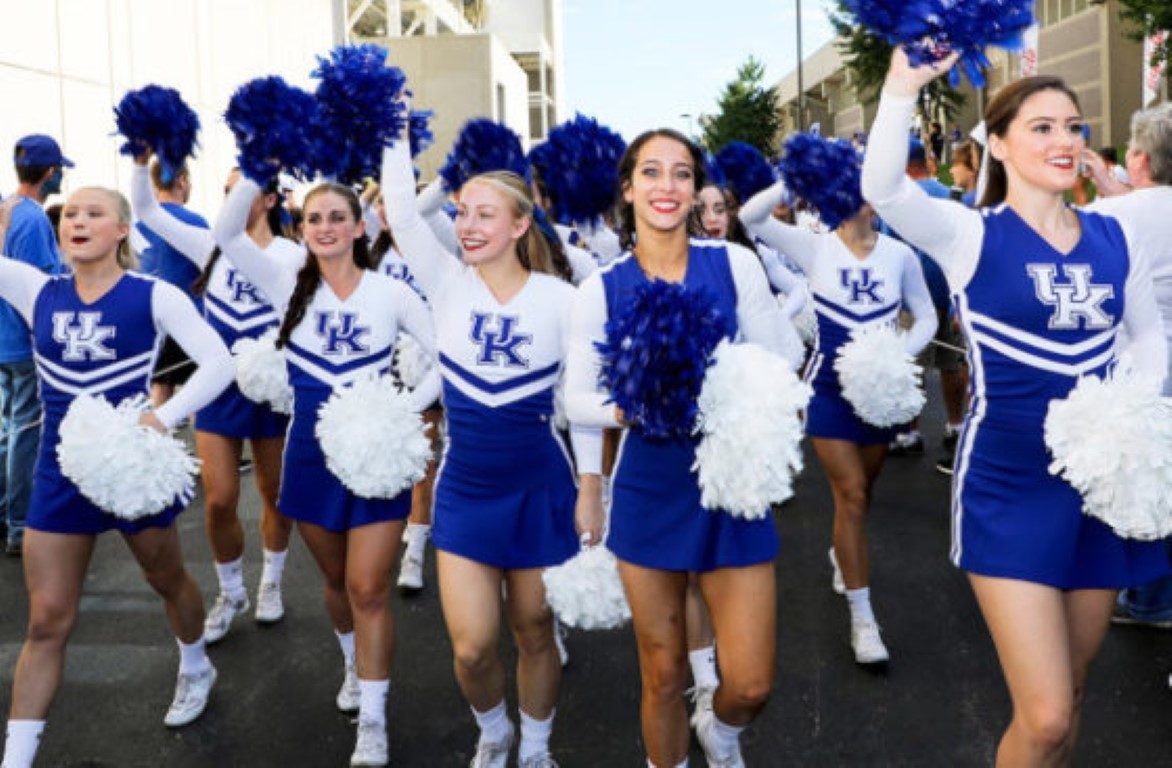 university of kentucky cheerleaders