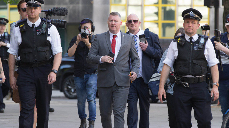 Click to enlarge Paul Golding