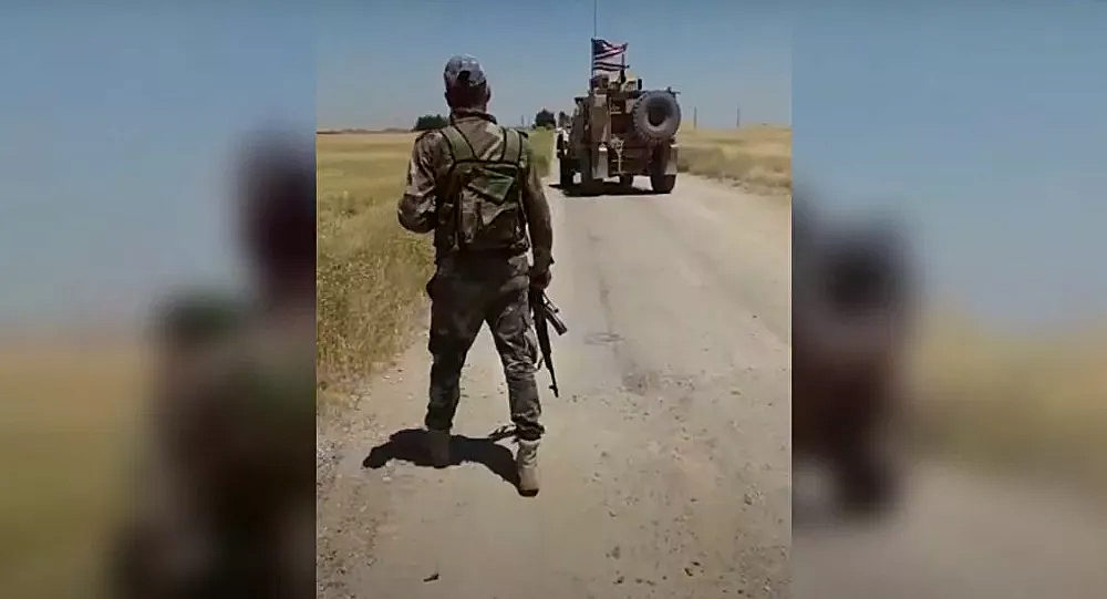 syria troops turn back US convoy