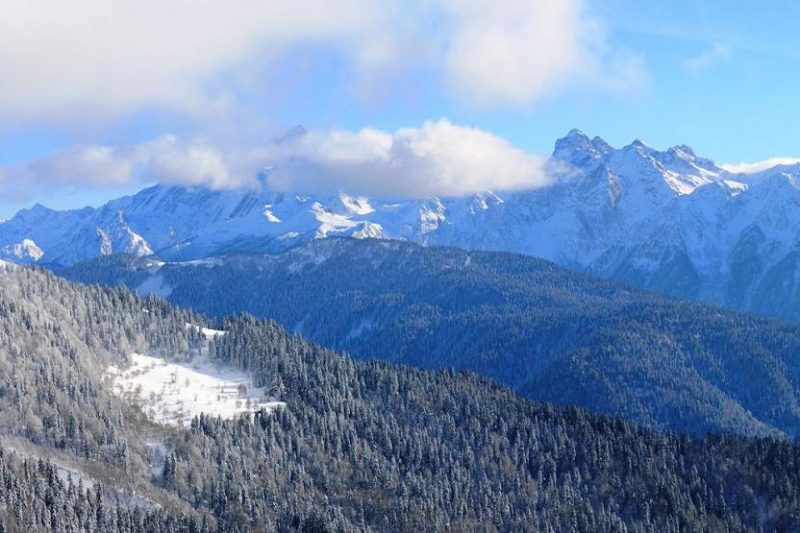 Click to enlarge Sochi snow