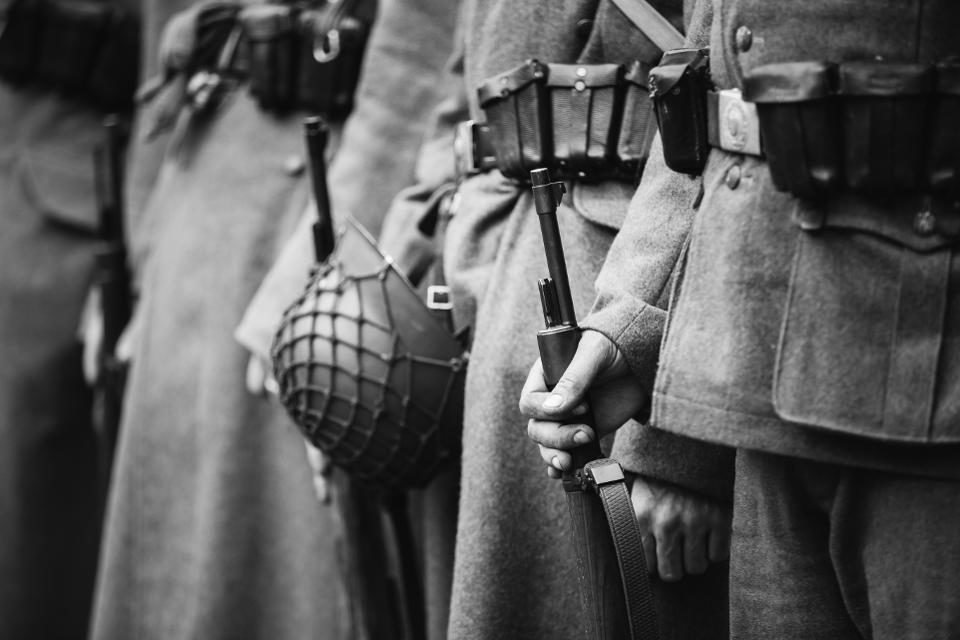 Click to enlarge soldiers wwII