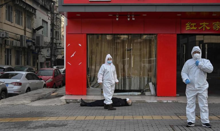 people dead street China virus
