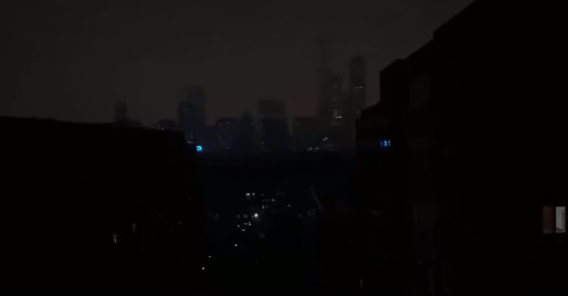 Click to enlarge Dark skies over Beijing, China as CCP gather