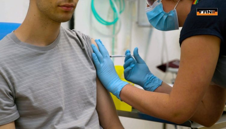 Click to enlarge vaccine, flu shot,