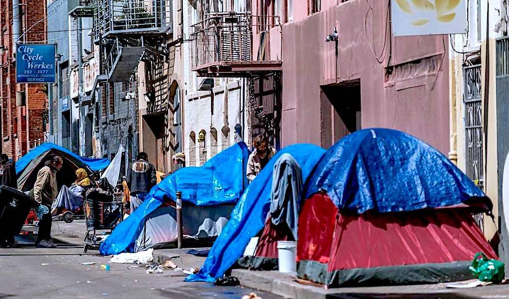 Click to enlarge homeless tents