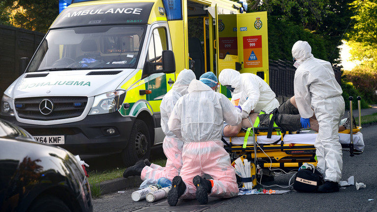 ambulance crew