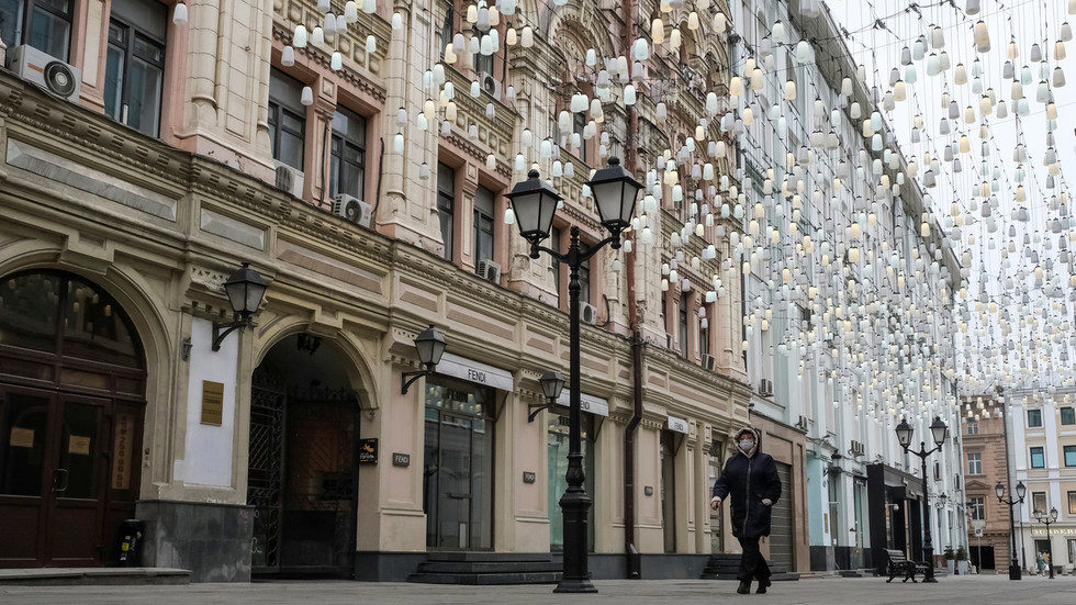 Click to enlarge russia business district closed coronavirus