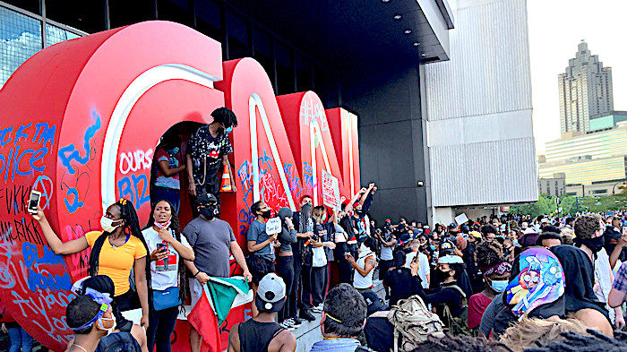 Click to enlarge CNN sign