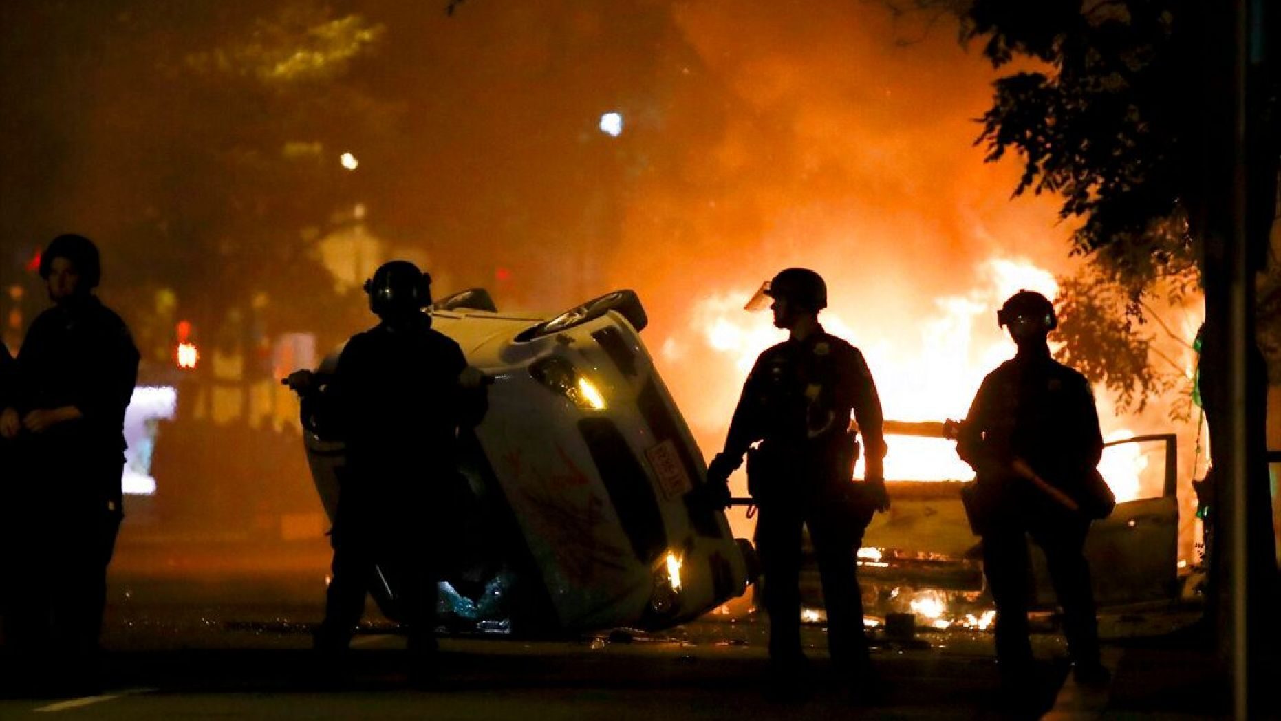 riot near white house