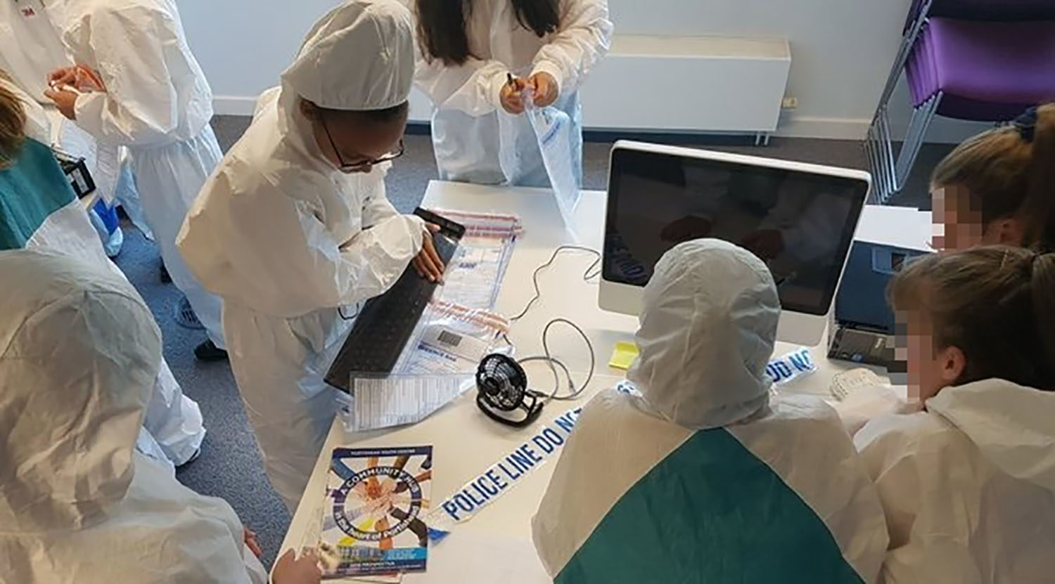 Click to enlarge cyber school children uk public school