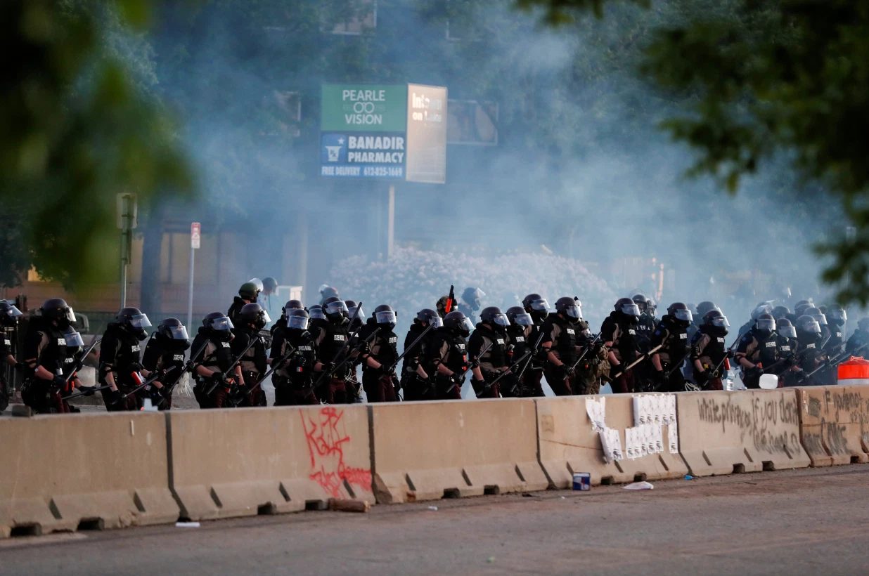 minneapolis police riot george floyd