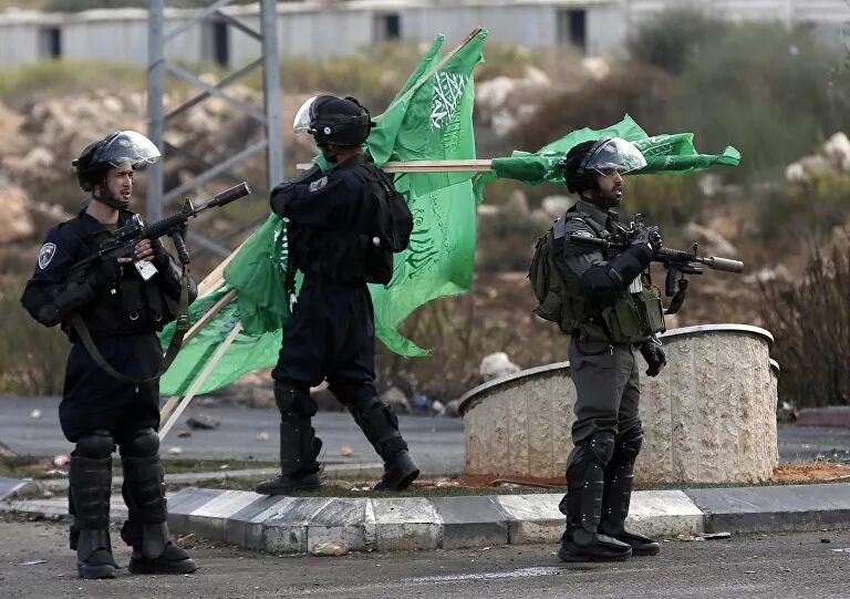Click to enlarge israel hamas flags