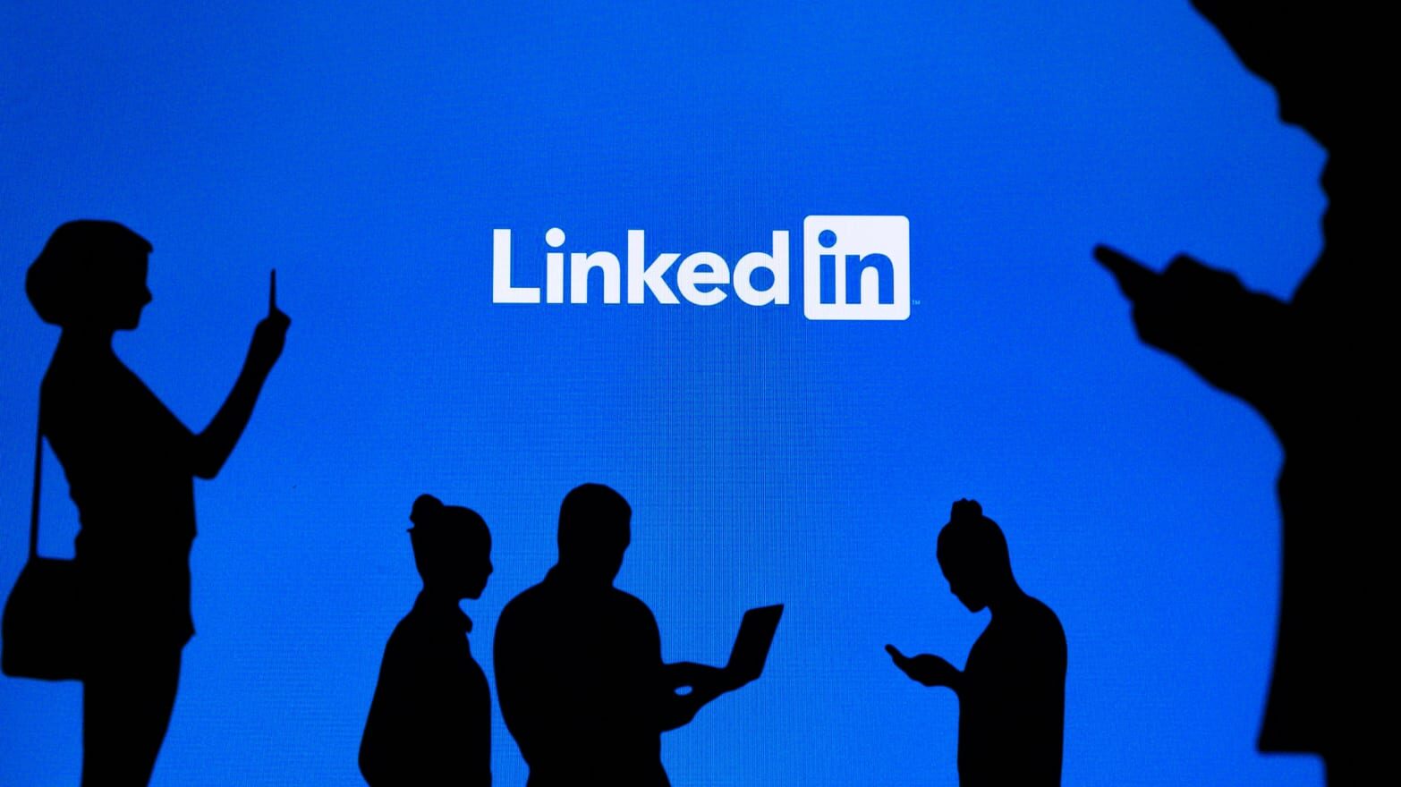 Click to enlarge linkedin logo