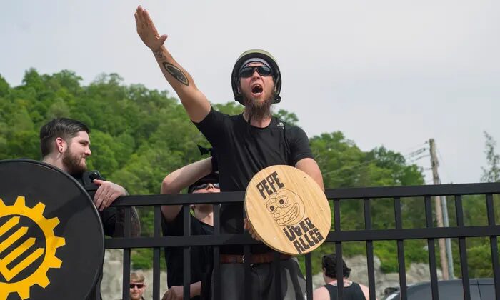 Click to enlarge Redneck Revolt, left-wing militia