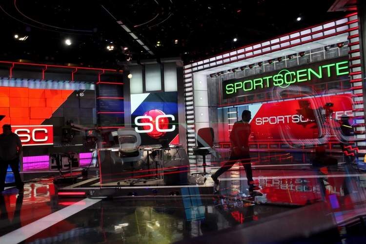 Click to enlarge ESpn Sportscenter show set
