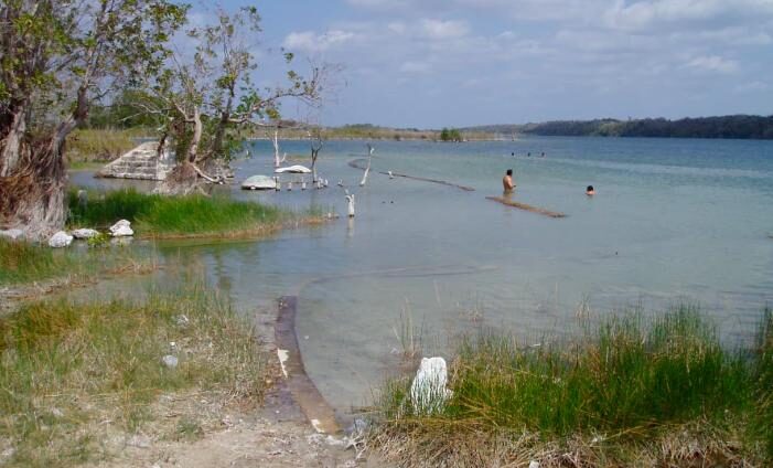 Click to enlarge Lake Chichancanab