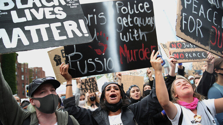Click to enlarge Black Lives Matter protest