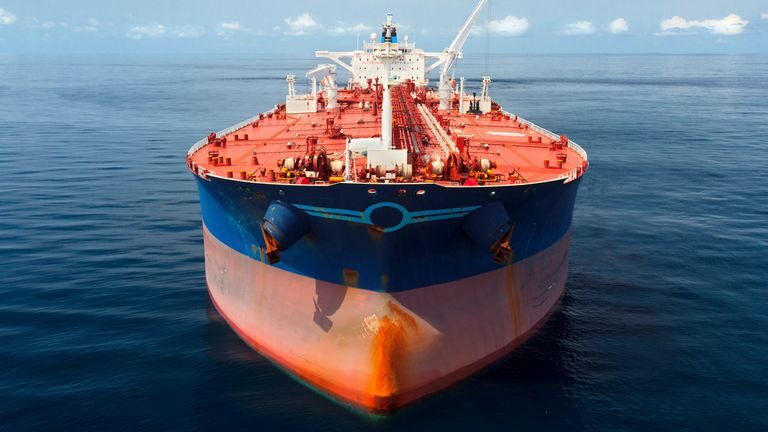 Click to enlarge Oil Tanker Willowy, south atlantic anomaly, ships circling