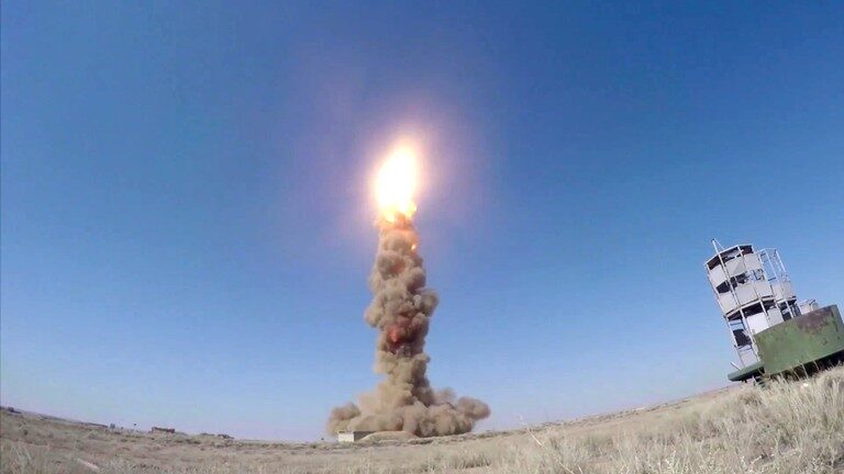 ballistic missile