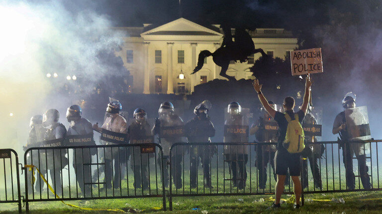 white house protesters