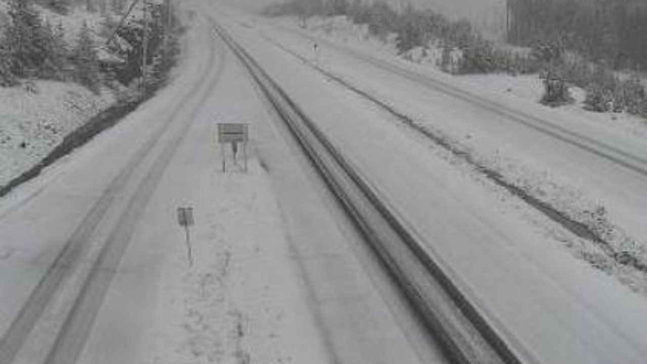 Okanagan connector hit with heavy snow