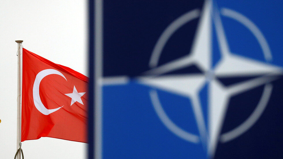 nato turkey flag