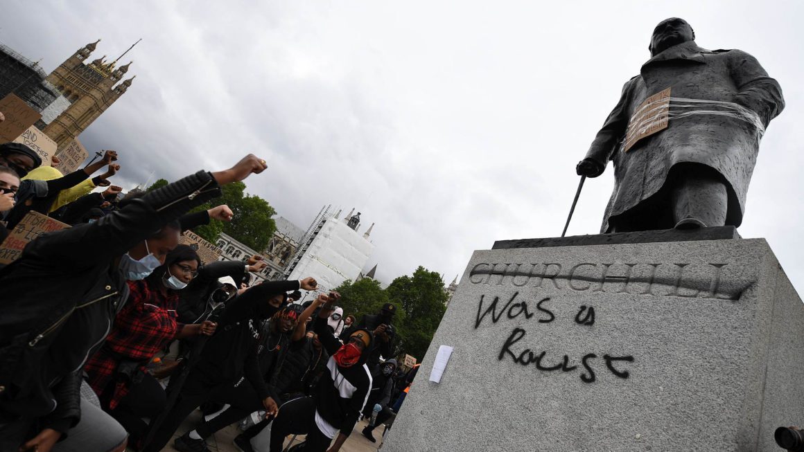 churchill statue