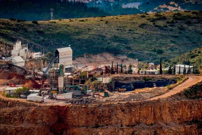 Click to enlarge mining operation