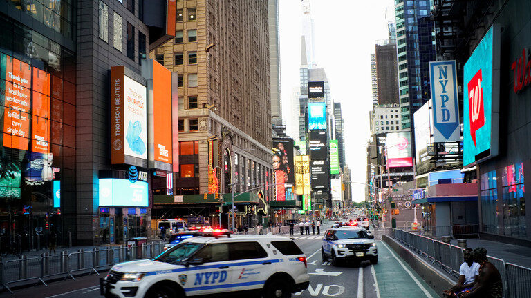 Click to enlarge times square