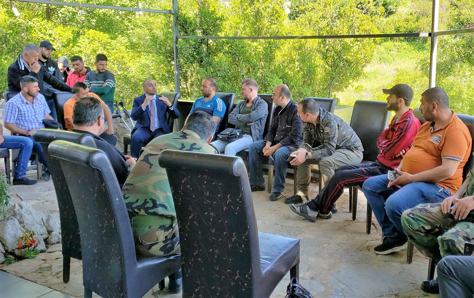 Click to enlarge Syrian soldiers veterans