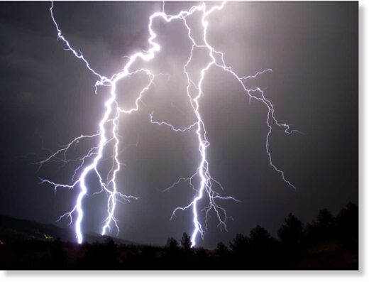 Lightning rips through the night sky above Boulder, Colorado, in this file photo. New world records for lightning length and duration have been confirmed, the World Meteorological Organization said on June 25, 2020.