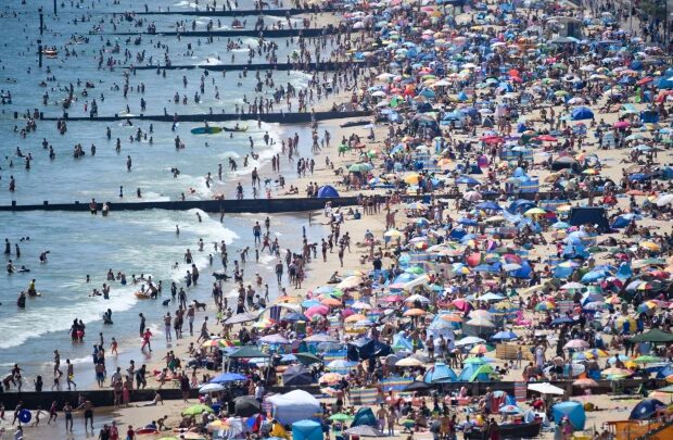 Click to enlarge uk beach