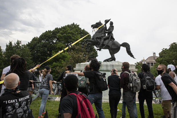 Click to enlarge jackson statue Lafayette protests