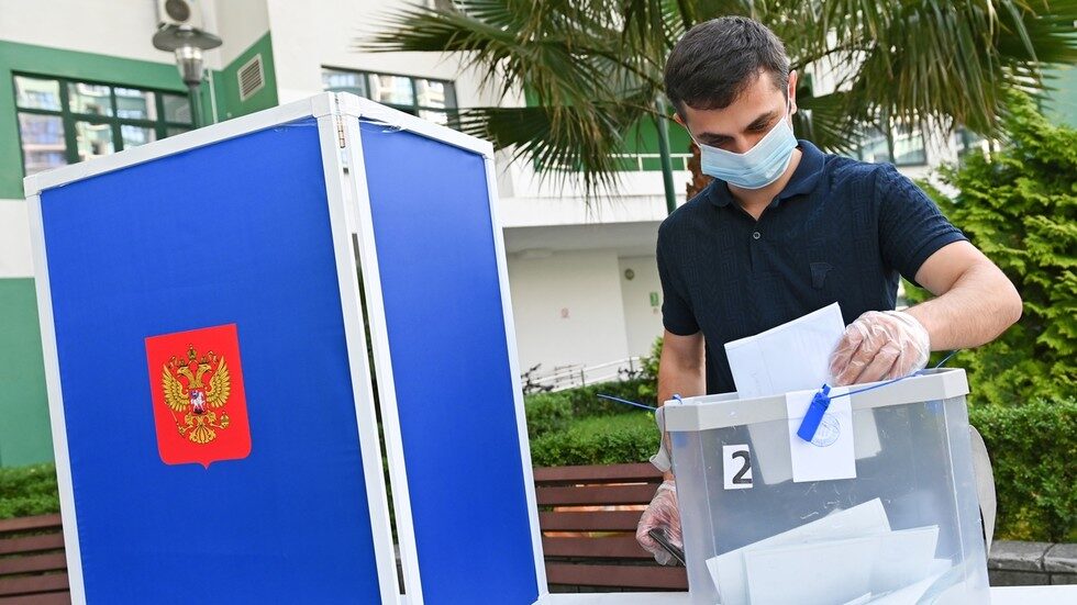 Russian voting booth