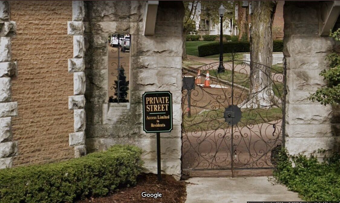 Click to enlarge private property sign st louis neighboohood protest