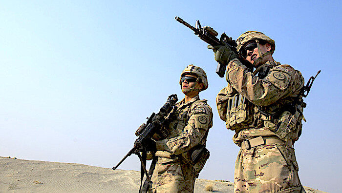 2 US soldiers