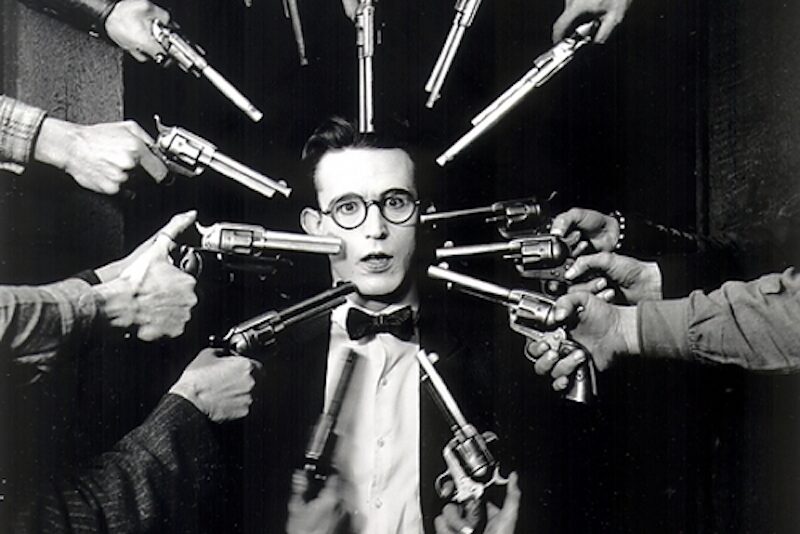 Click to enlarge gun to his head