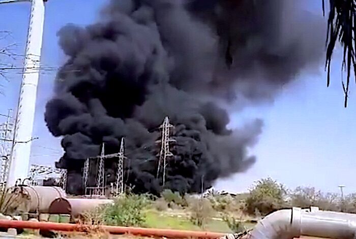 Click to enlarge Iranian power station blaze