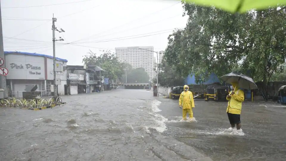 Waterlogging at Andheri subway due to heavy rain in Mumbai