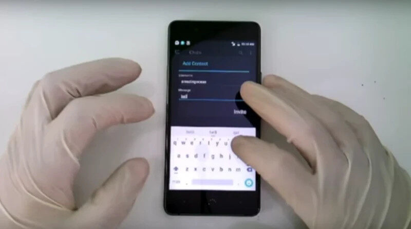 Click to enlarge Enchrochat device